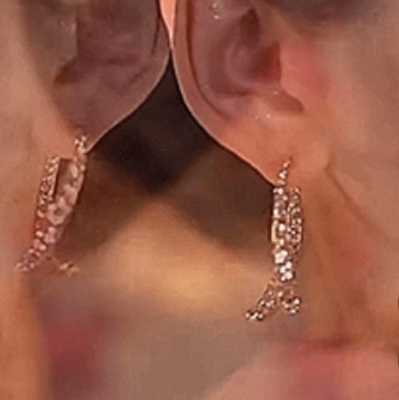 NEW Cascading Earrings Gold Dangle Gorgeous Dual Two Sided Barbiecore Romantic - Picture 8 of 12